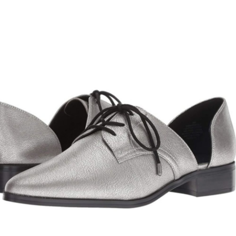NINE WEST Women's Watervelt Flats Silver Leather Metallic Oxford Flats w Laces